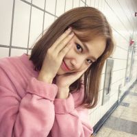 超可爱爱笑女生头像