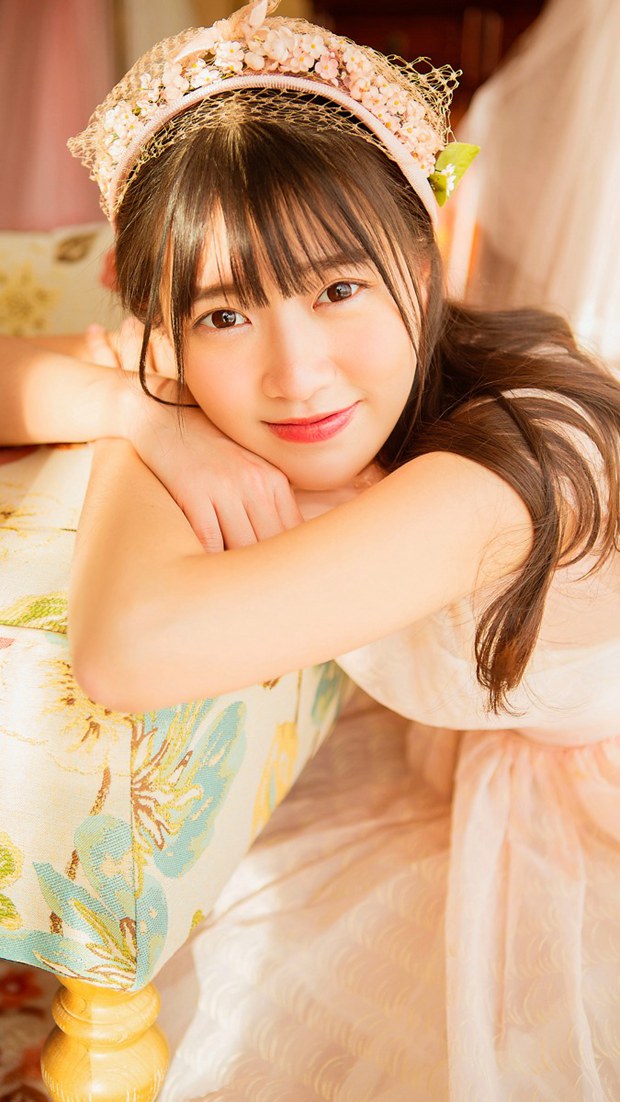 温暖可爱的早安美女图片