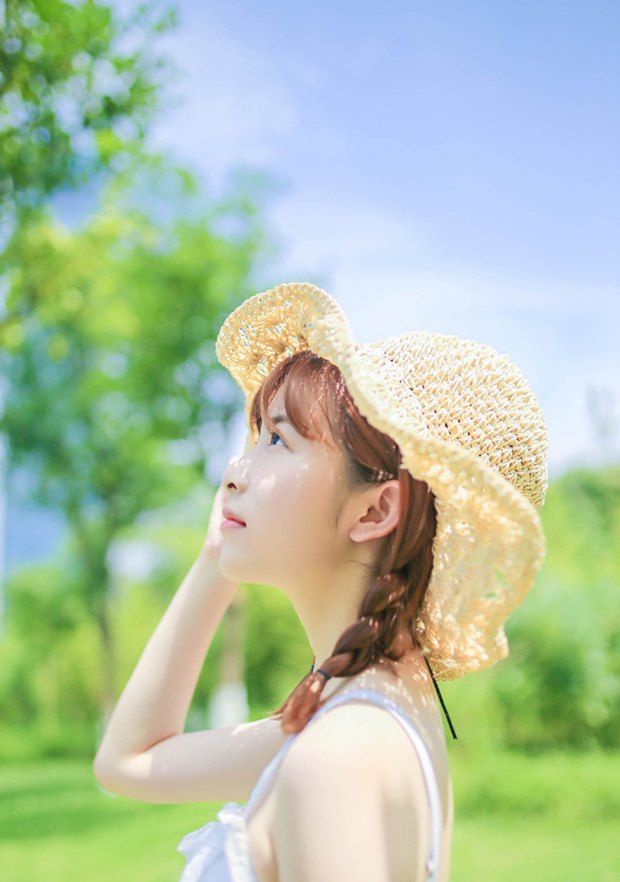 夏日可爱小清新女生图片