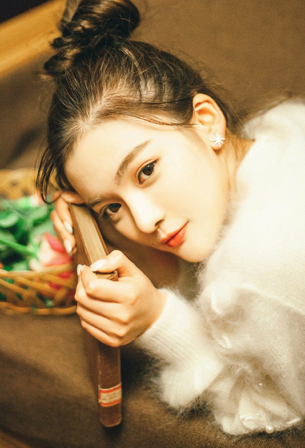 唯美意境清纯美女图片