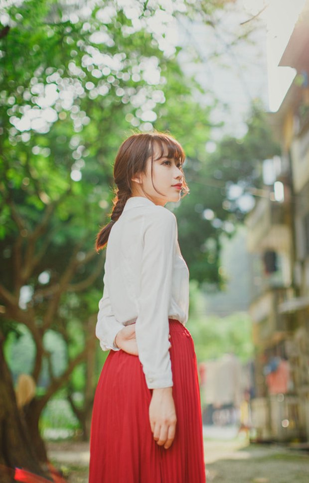 气质清新可爱美女图片