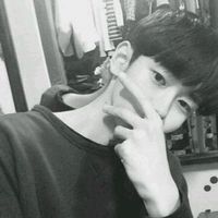 伤感美男子QQ头像