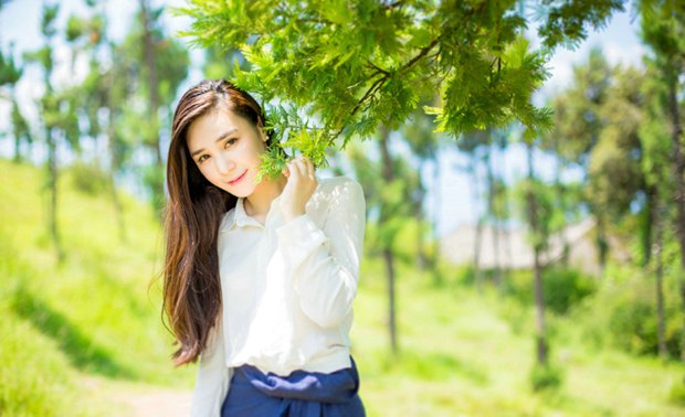 海边清纯美丽长发女神