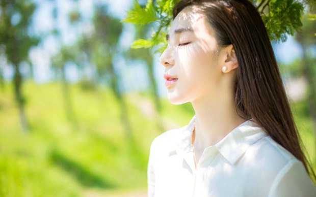 海边清纯美丽长发女神