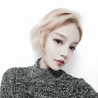 可爱萌萌哒短发女生头像