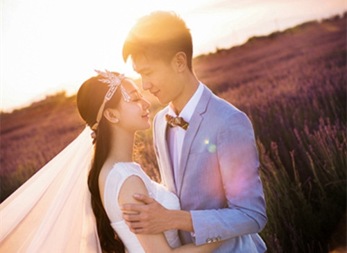 幸福浪漫唯美婚纱照图片