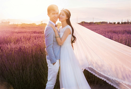 幸福浪漫唯美婚纱照图片