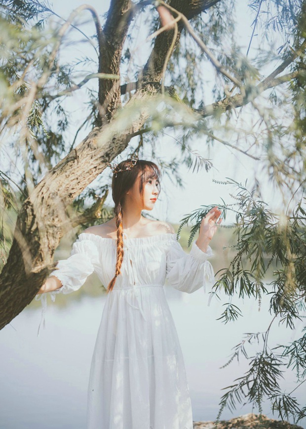 白裙可爱美女气质清新