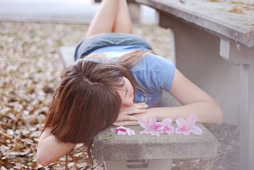 清纯淡雅女生好看意境图片