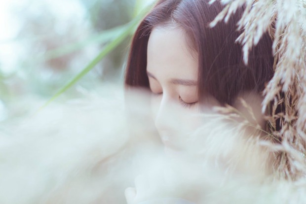 好看长发清纯美女唯美照片