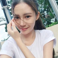 很粘人爱发嗲的女生头像