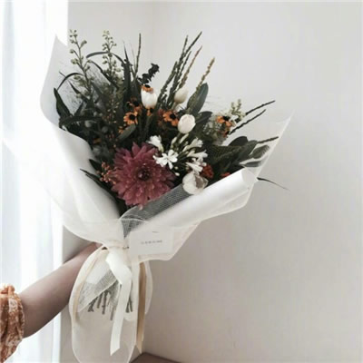 真实唯美花束微信头像