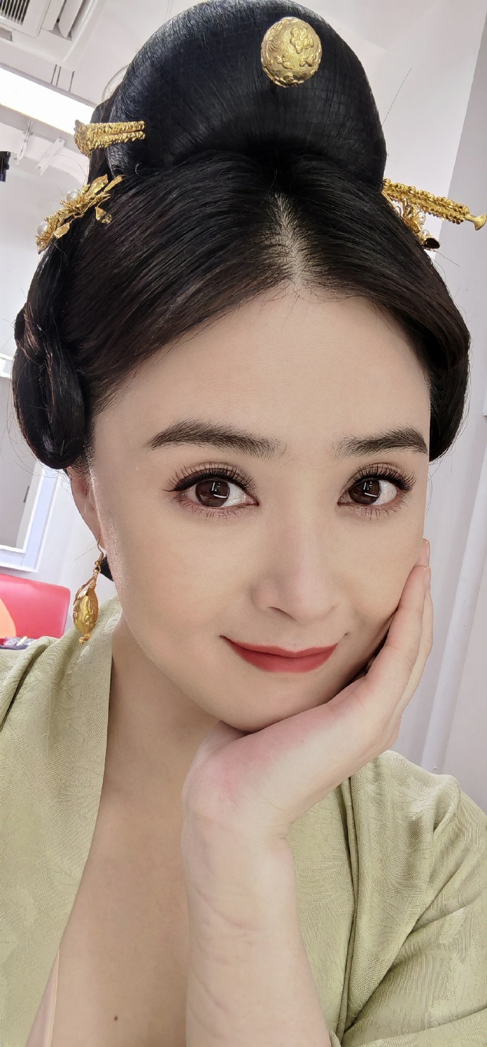 蒋欣古装造型日常生活照图片