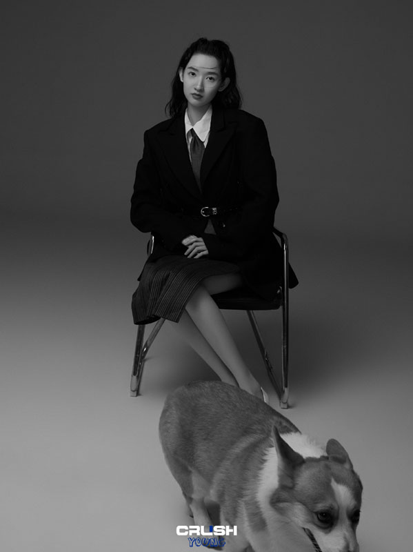 王玉雯吻痕时尚感个性写真图片