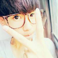 90后戴眼镜的男生头像