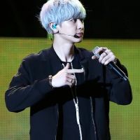 EXO男明星头像