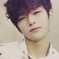 韩国帅哥金明洙QQ头像