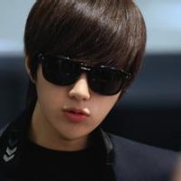 韩国帅哥金明洙QQ头像