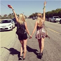 欧美闺蜜微信头像