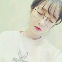 小清新忧伤女生头像