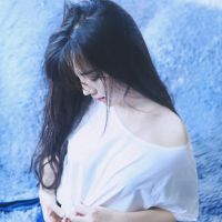 小清新忧伤女生头像