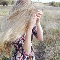 长发背影女生QQ头像