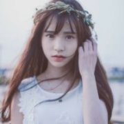 清新安静的美女头像