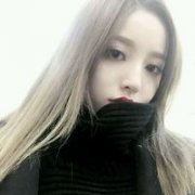 清新安静的美女头像
