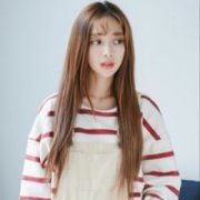 清新安静的美女头像