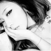 黑白唯美女生头像大全