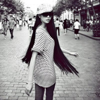 黑白唯美女生头像大全