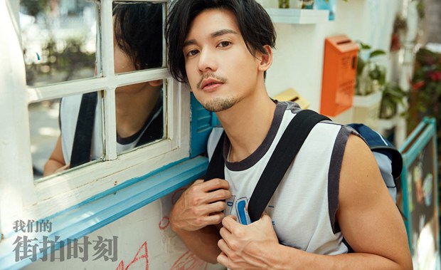 夏日街拍阳光帅气男生图片