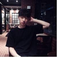 想念思念个性男生头像
