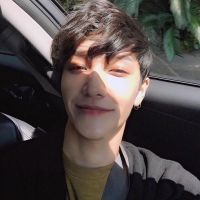 小鲜肉帅气大男孩唯美头像
