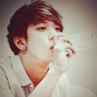 个性帅气的男生QQ头像