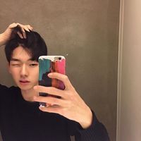 伤感的90后男生头像
