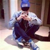 一男一女个性微信情侣头像