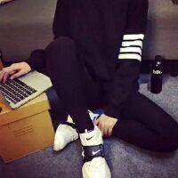 一男一女个性微信情侣头像