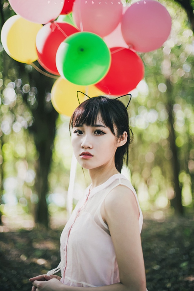 猫耳气球软妹萌美女图片