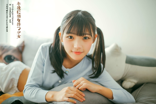 超可爱美女和猫咪图片