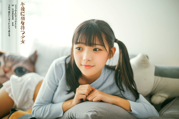 超可爱美女和猫咪图片