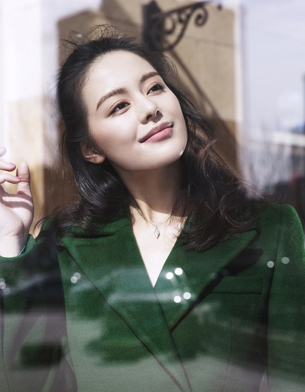 女神王力可时尚街拍照片