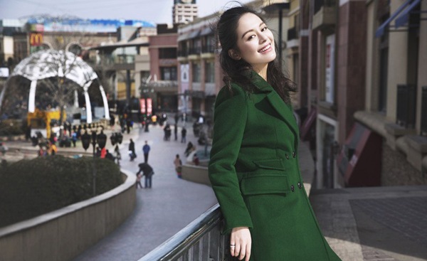女神王力可时尚街拍照片