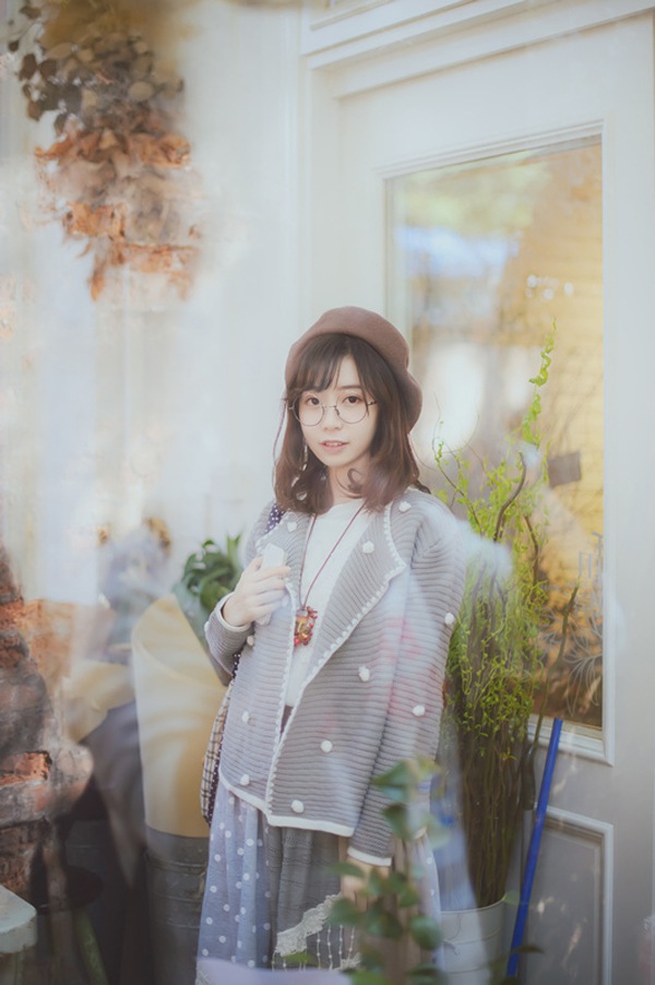 小清新美女王筱月文艺写真图片