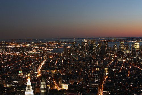唯美的城市灯光夜景图片