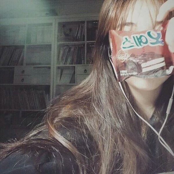 美女伤感失恋心情说说图片