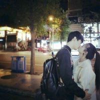 亲爱的 你张张嘴_温馨幸福情侣头像