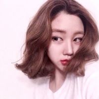 可爱女生头像短发图片齐耳短发