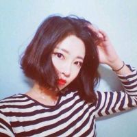 可爱女生头像短发图片齐耳短发