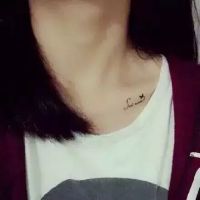 纹身的女生头像